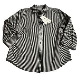 Chicos Size 0 No Iron Stain Shield Button Up Shirt Women’s S Gingham Stripe NWT